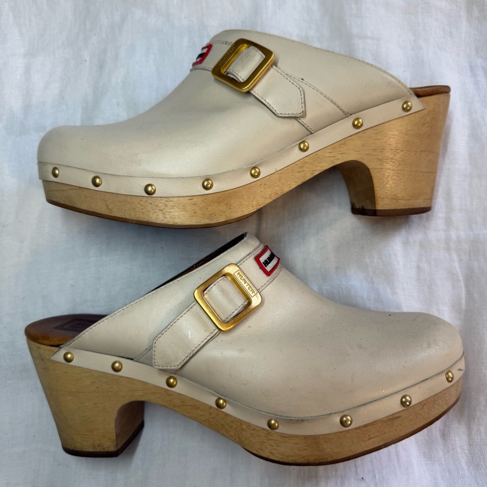 Hunter Serrana Leather Slip On Wooden Heeled Clogs